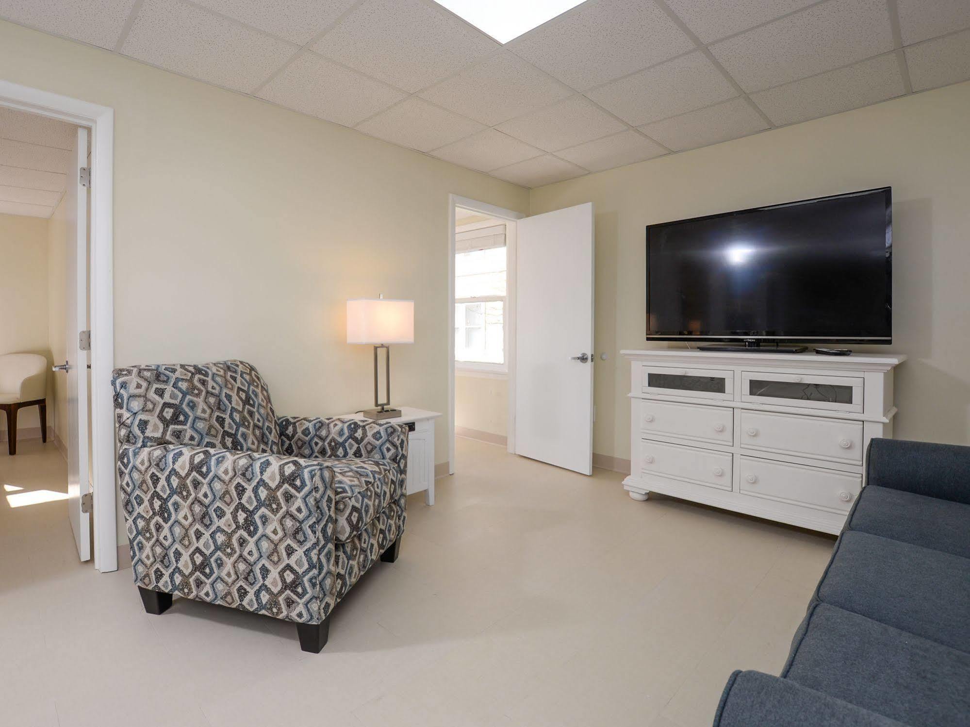 The Wellington Hotel & Suites Oceanblock Ocean City Exterior foto